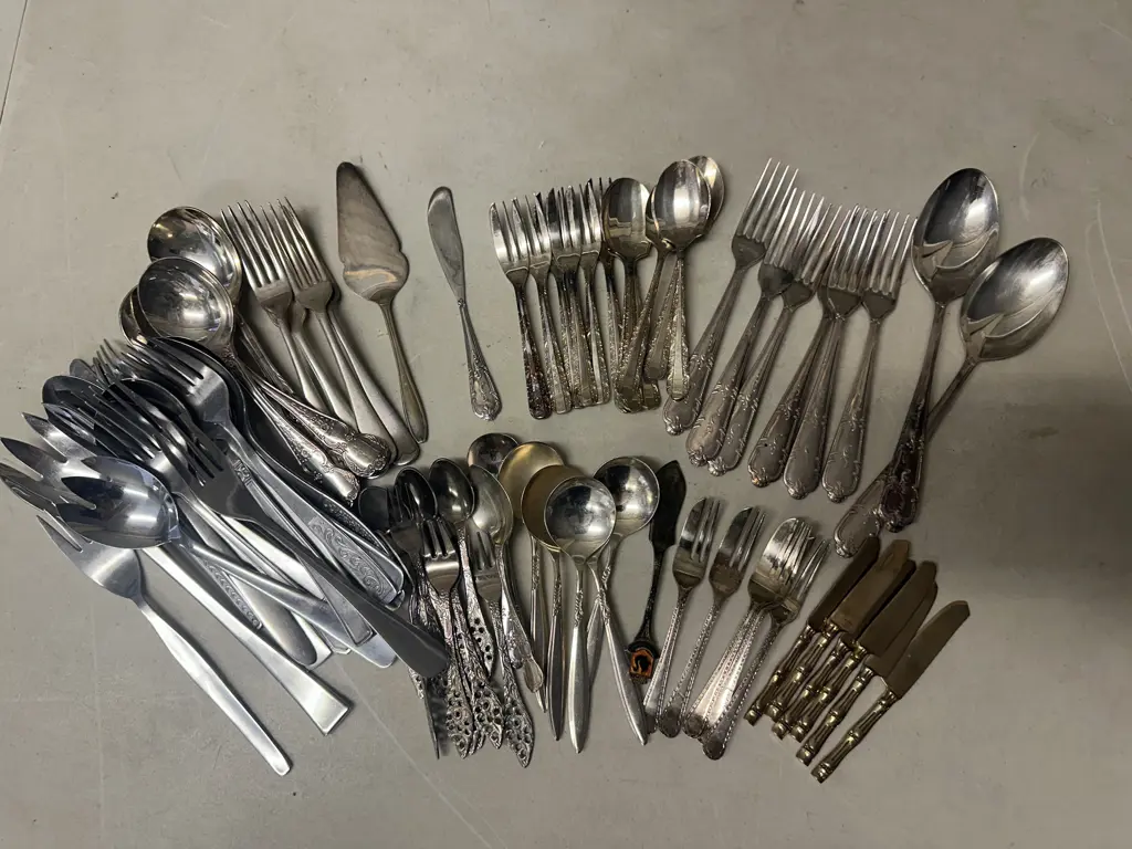 Selection Of Cutlery Items Image 1++