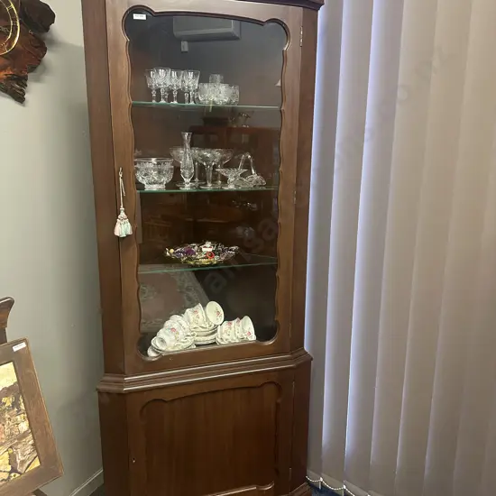 Mahogany China Display Storage Corner Cabinet With Keys, 3 x Glass & 1 x Wooden Shelves. H181 W69 D38cm
