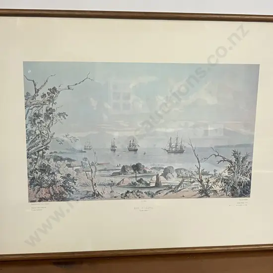 1842 “BAIE D'AKAROA” (Nouvelle Zelande) Akaroa Bay, Christchurch. Le Bretone Framed Avon Art Print 1974. 46 x 60cm