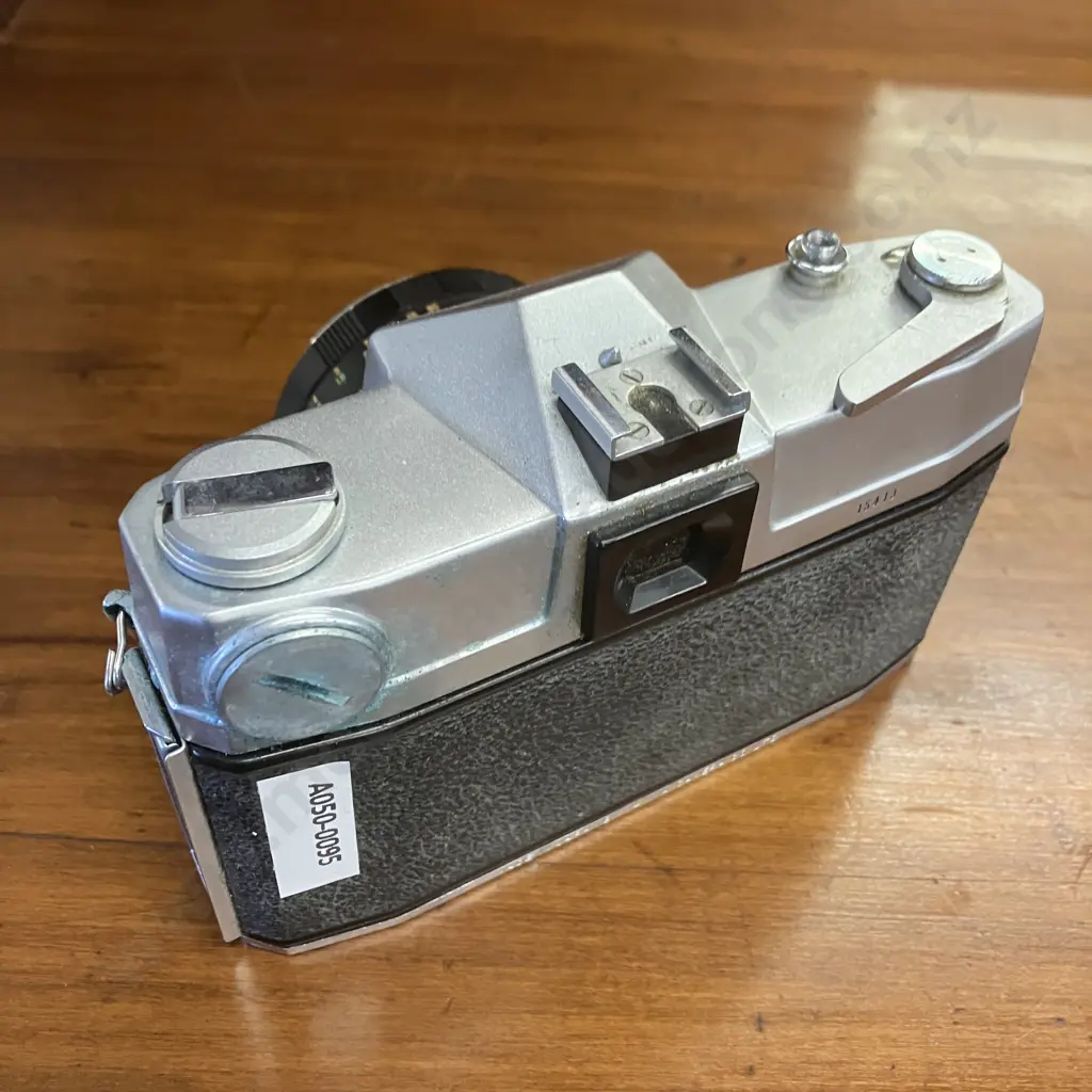 Mamiya Prismat CPH 35mm Film SLR Camera With 48mm f1:9 Lens & Seikosha-SLV Shutter Image 1++