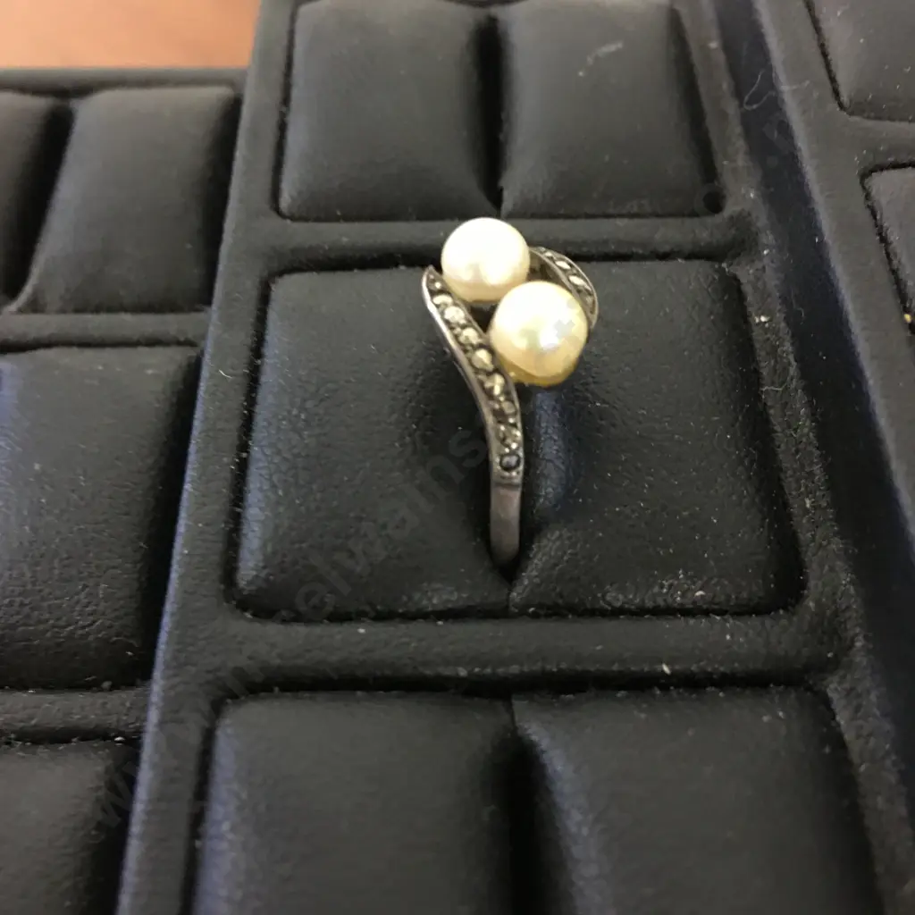 Vintage Pearl & Marcasite Ring Image 1++