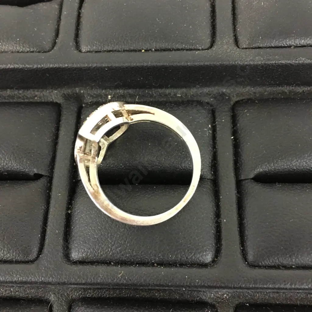 Love Heart Garnet & Clear Stone Ring Image 1++
