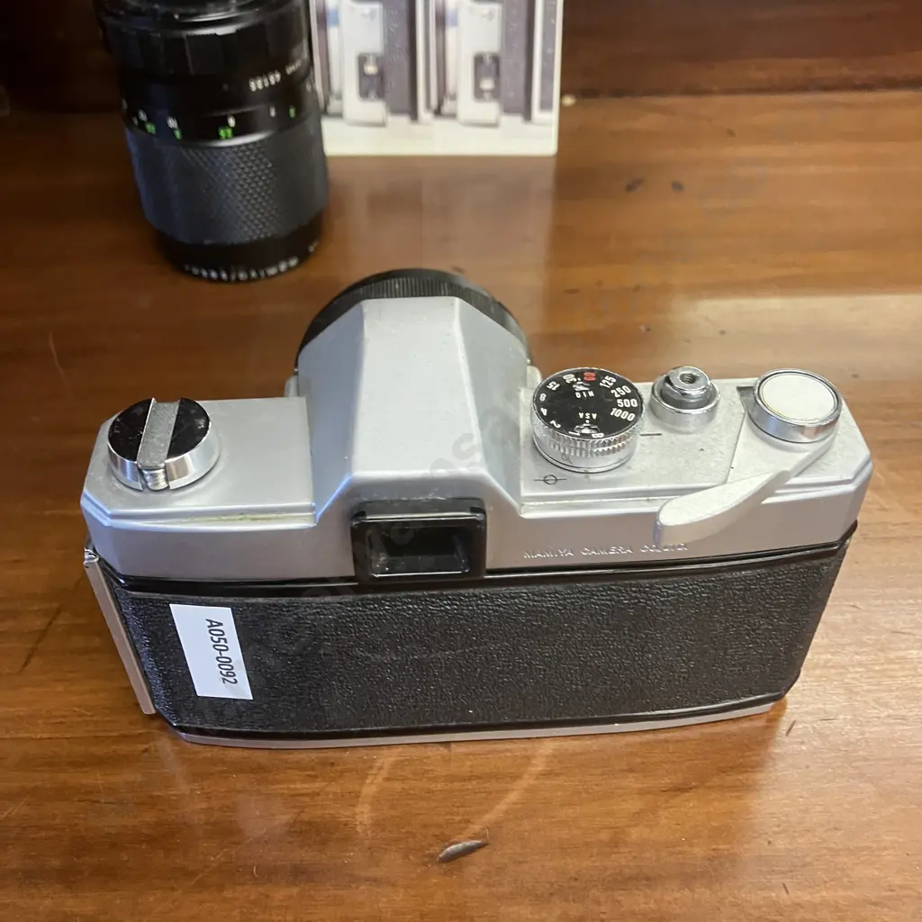 Mamiya/Sekor 1000 DTL World's First Dual-Pattern Meter & 55mm f/1.4 Lens. 135mm F2.8 Lens M42/Pentax Screw Mount Lens Image 1++