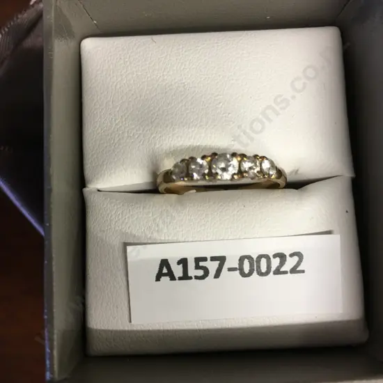Gold Ring With 5 Clear Stones Stamped 9ct