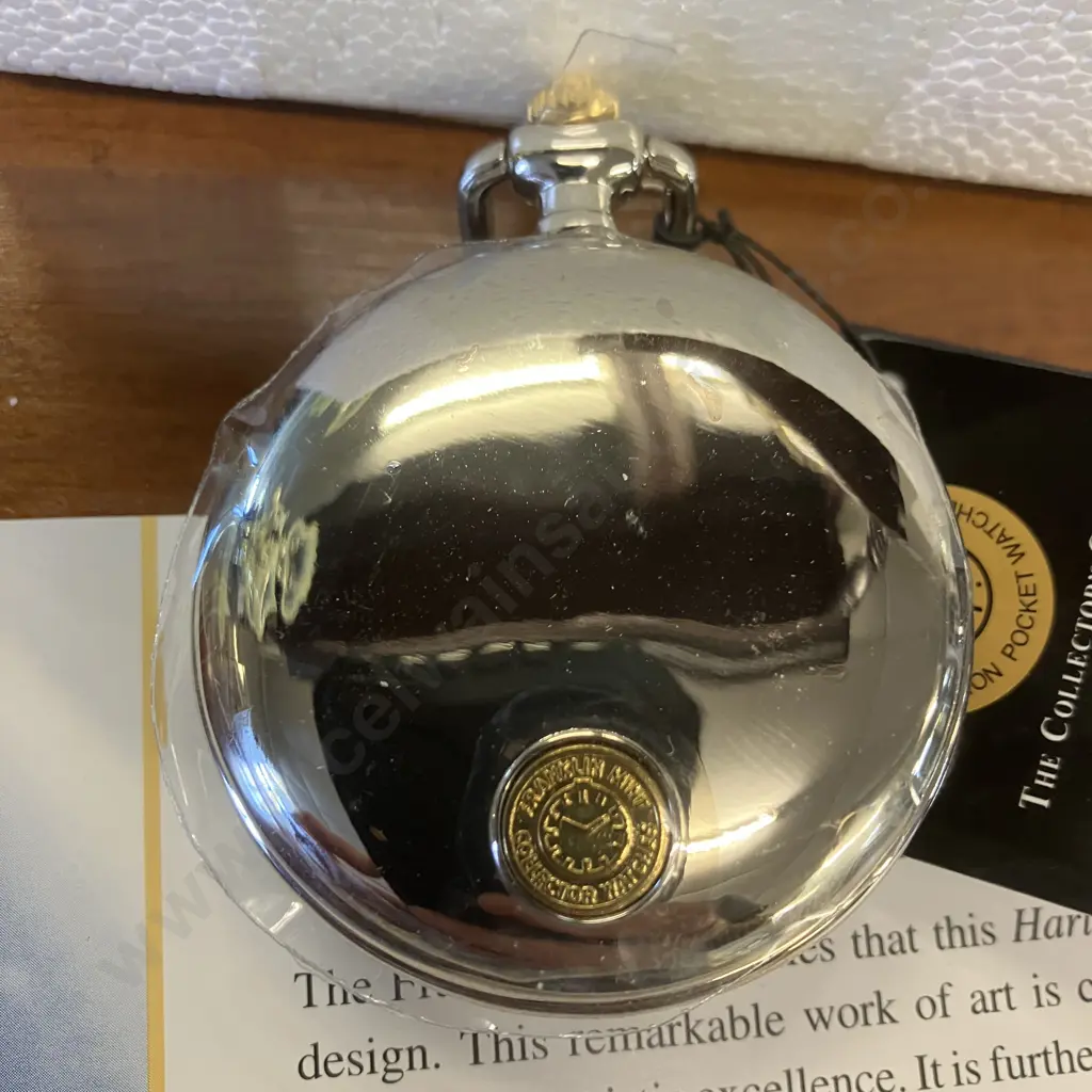 Franklin Mint Harley Davison 1958 Duo-Glide Collectors Pocket Watch , Case, Chain and Stand - Boxed Image 1++