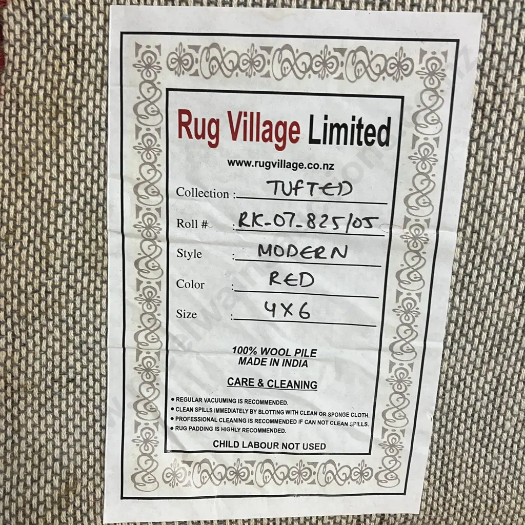 Floor Rug - Red Tufted Modern Style 100% Wool. 116 x 180cm Curved Edges, Made In India Image 1++