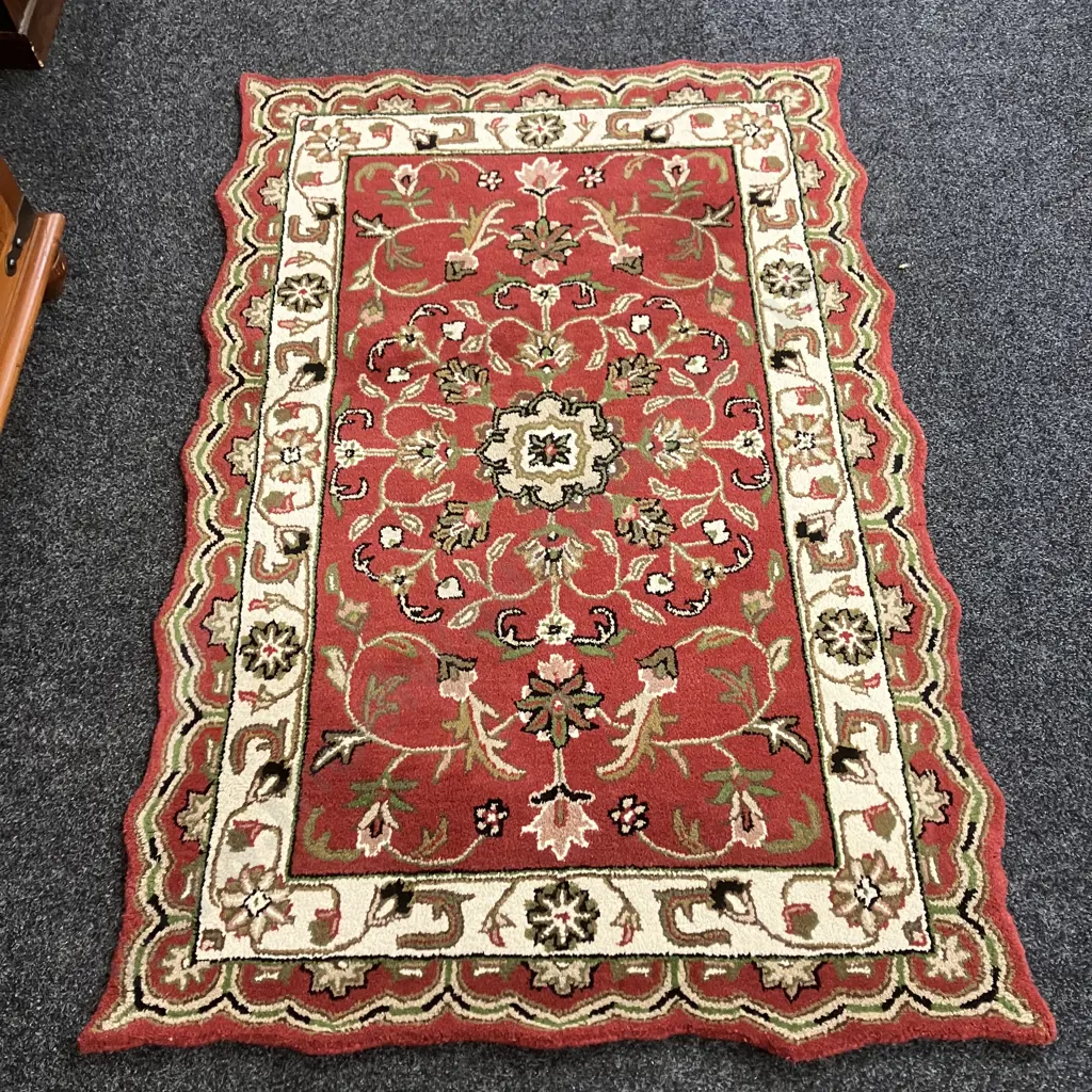 Floor Rug - Red Tufted Modern Style 100% Wool. 116 x 180cm Curved Edges, Made In India Image 1++