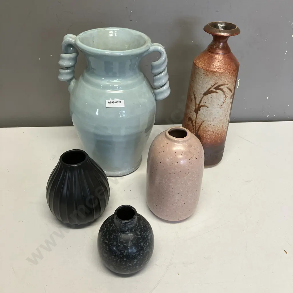 Assorted Vases Image 1++