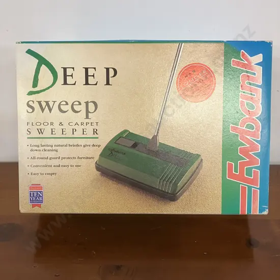 Vintage New In The Box Ewbank “Deep Sweep” Vibrant Green Manual Carpet Sweeper, Model 00555HG