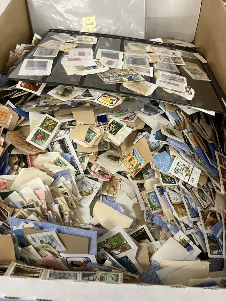 Large Box of Loose New Zealand Stamps, NZ Post 1987 NZ Stamp Collection Image 1++