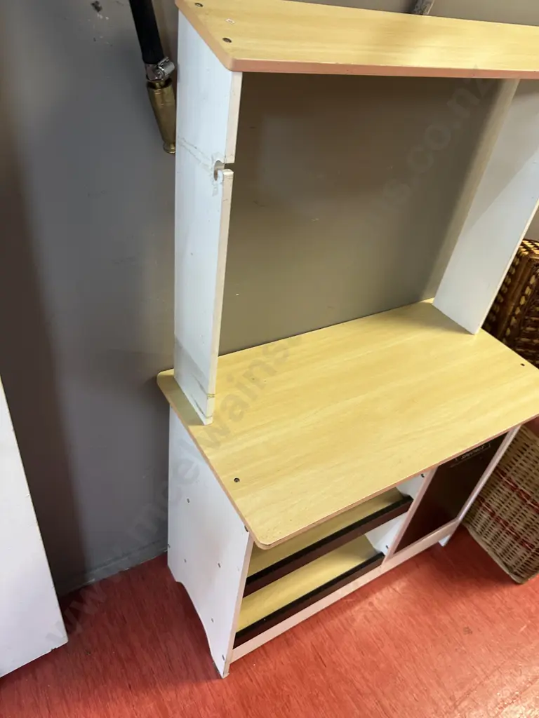 Childs Play Store Counter / Kitchen. H117 W73 D38cm Image 1++
