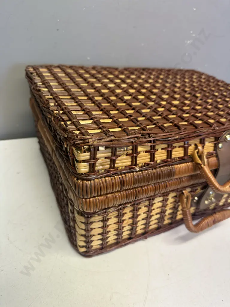 Vintage Cane Picnic Hamper  Image 1++