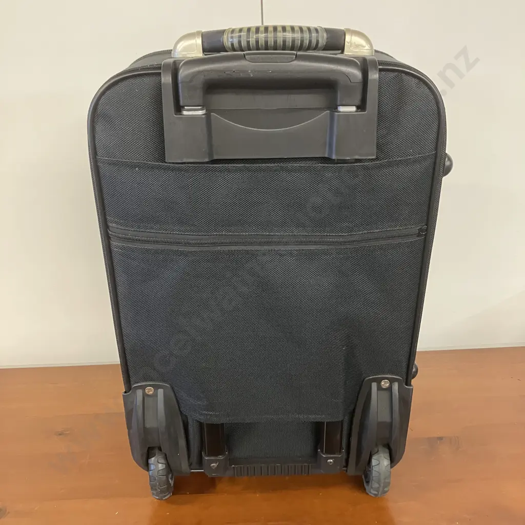Small Samsonite Travel Bag, 2 Wheel, Retracting Handle, Black. H58 W37 D25cm Image 1++