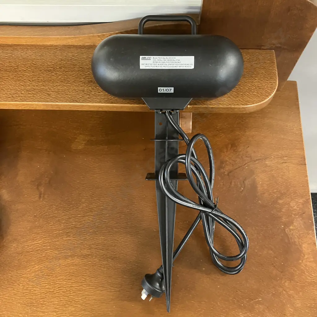Arlec 2 Outlet Power Garden Stake With Timer - Model PB25 Image 1++