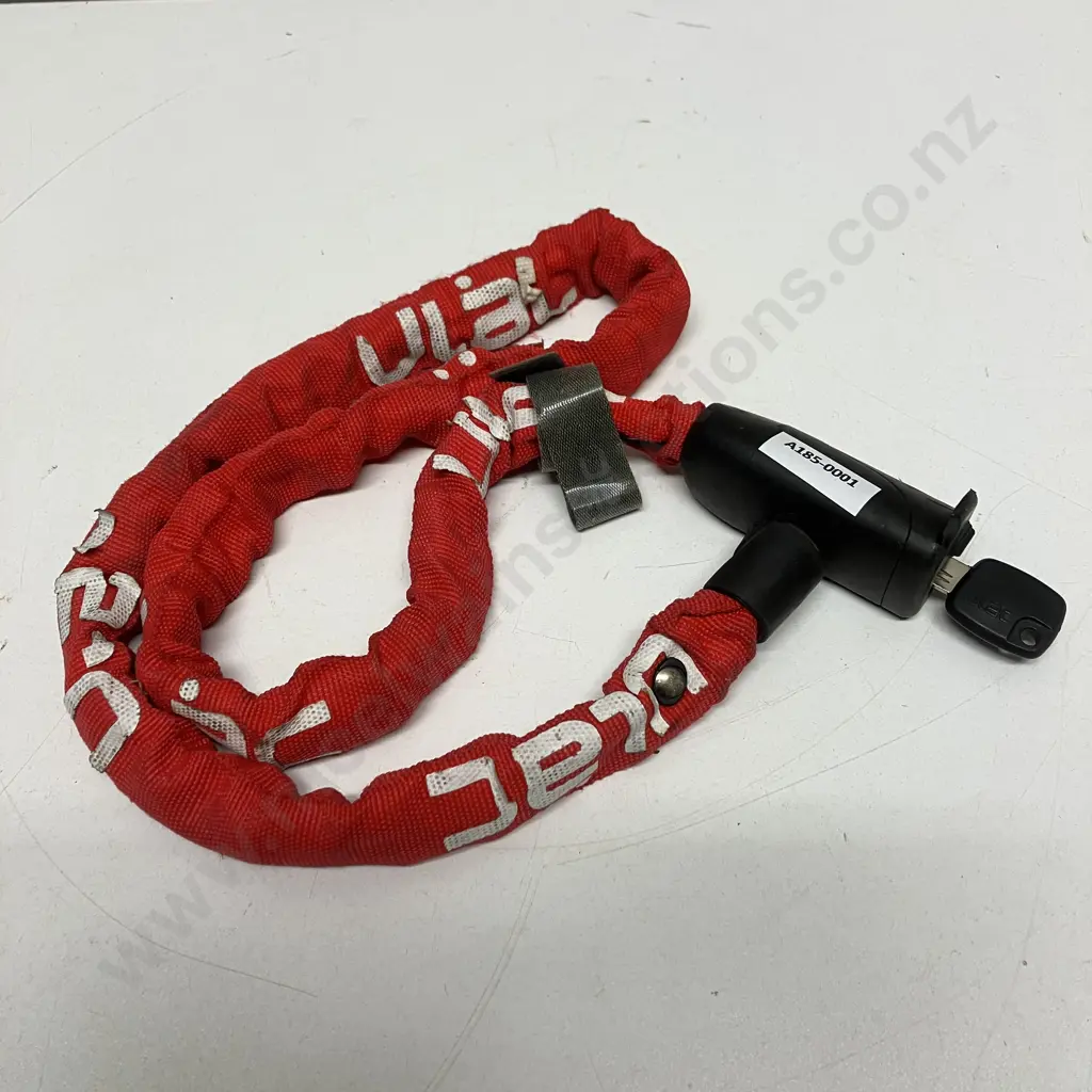 ULAC EuroStile Hardened Steel Chain Lock With Key Image 1++
