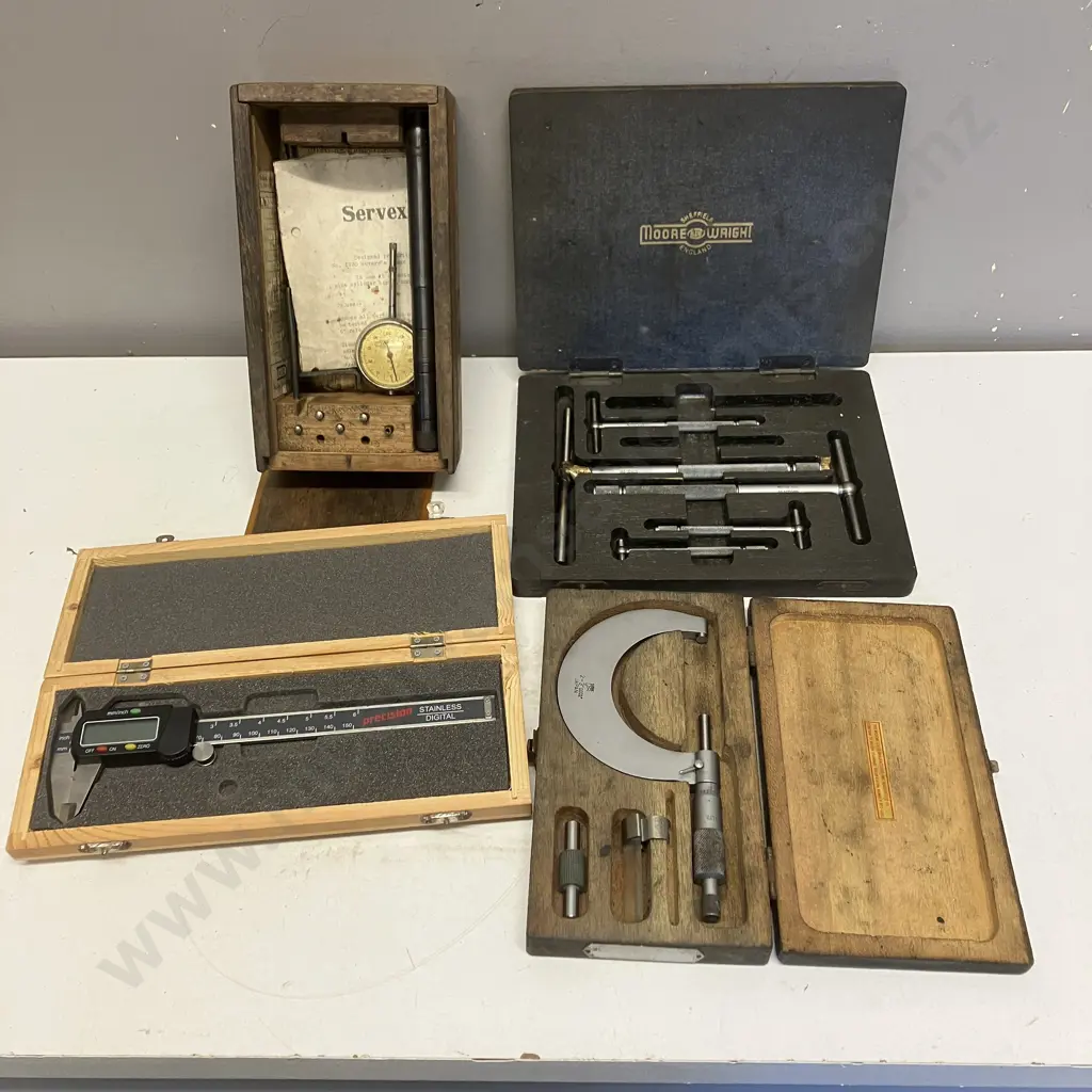 Boxed Tools Image 1++