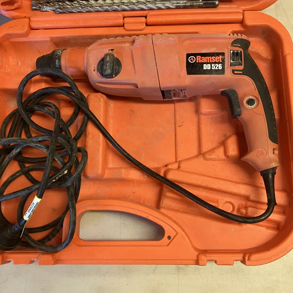 Ramset DynaDrill Rotary Hammer - DD526 With Assorted Drill Bits In Case Image 1++