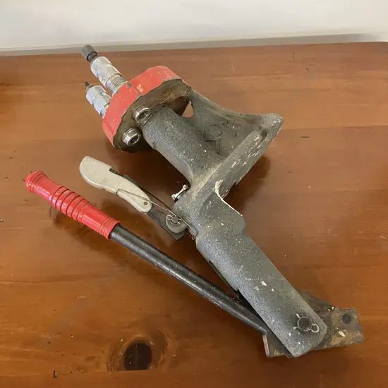 Lyman S-T Turret Reloading Press With 2 Dies