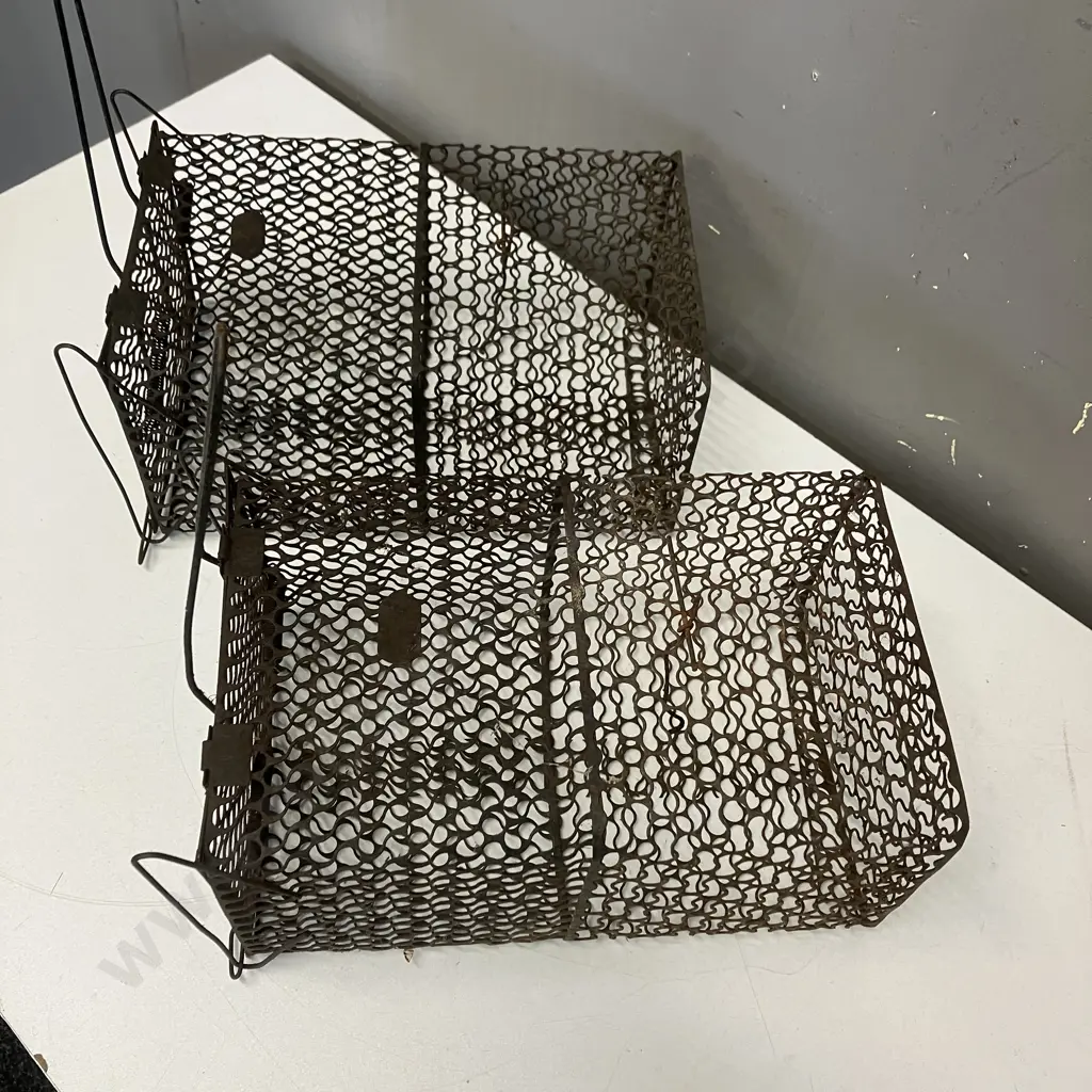 Pair of Vintage Live Animal Traps. H14 W27 D17cm Image 1++