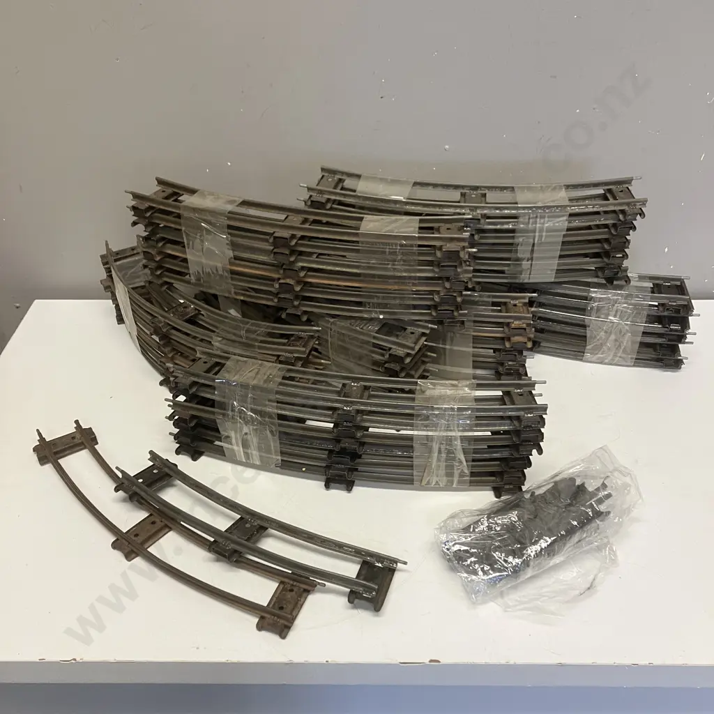 Meccano England O Gauge Curved Train Track Image 1++