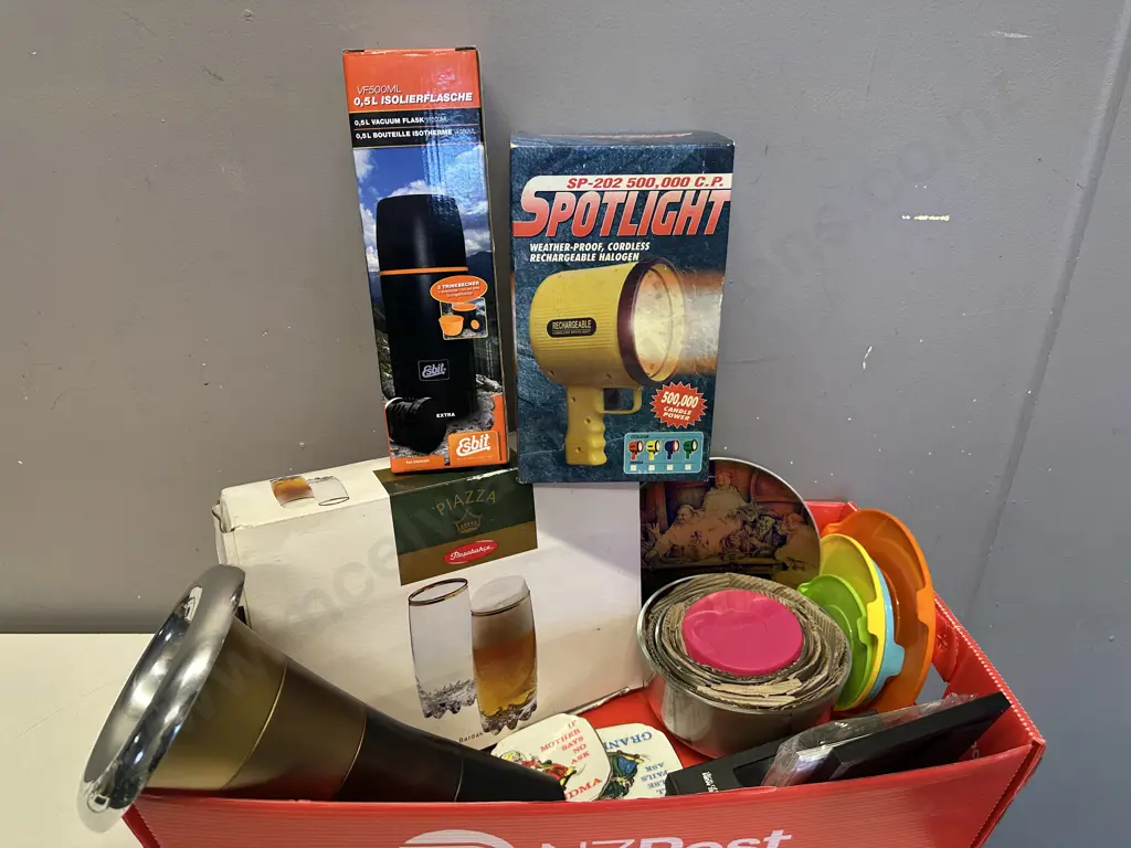 Lot Of Sundries Including Including Piazza Tumblers, Spotlight, Vase Etc Image 1++