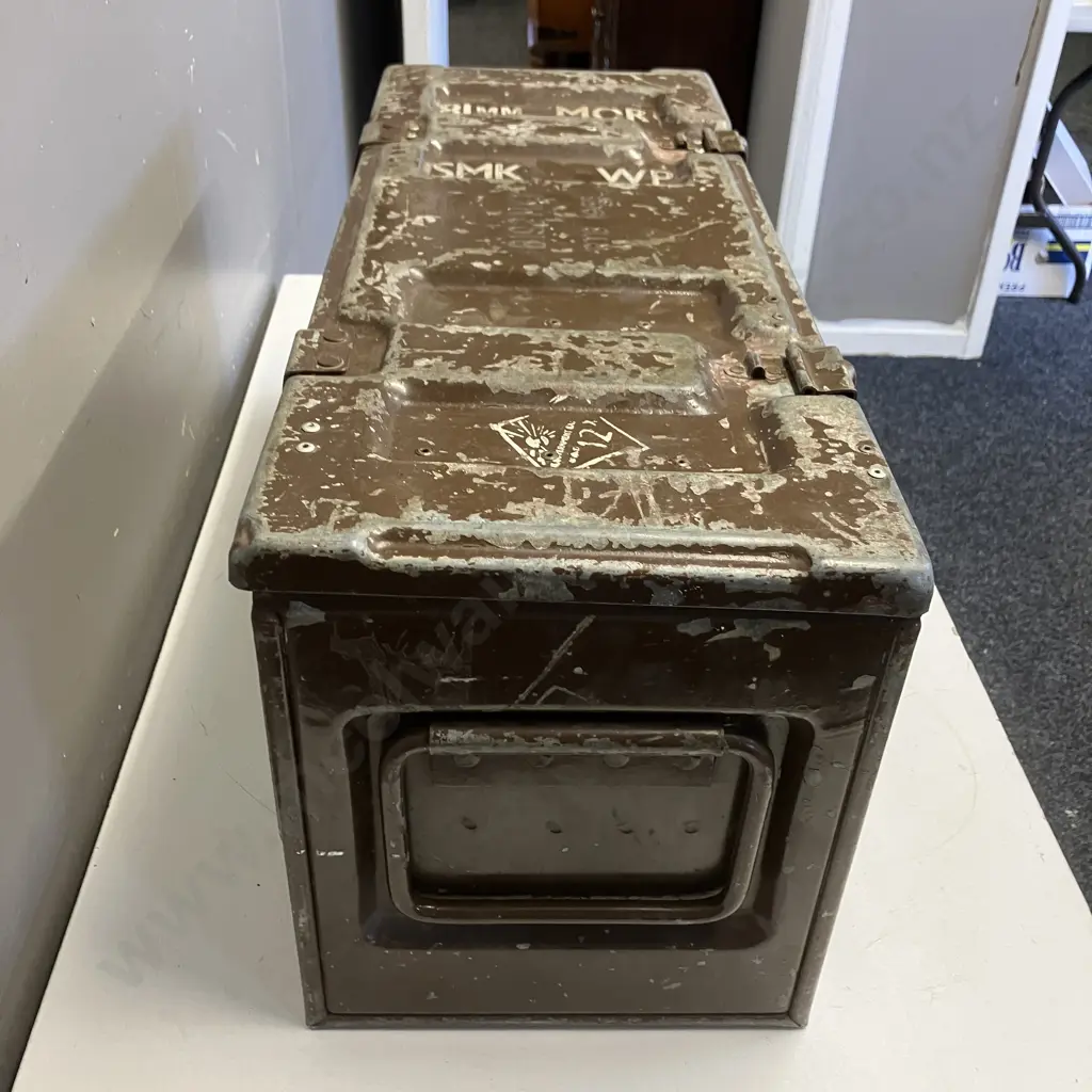 B192 MK1 RTB 1965 81mm Mortar Large Steel Ammo Box With Assorted Vintage Tools, Plumb Bobs, Hand Tools. H26 W59 D23cm Image 1++