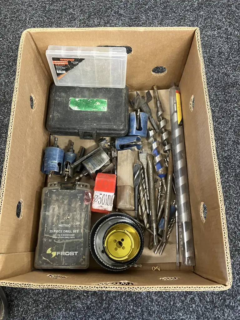 Box Lot Assorted Hole Saws, Drill Bits, Jigsaw Blades Etc Image 1++