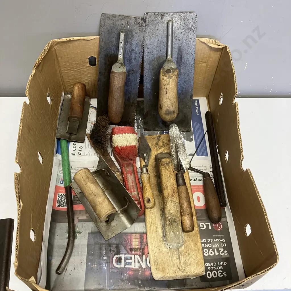Marshalltown (USA) Xtra Lite Cement Finishing Trowel & Edging Trowel, Assorted Trowels, Edgers, Pointers, Brushes Etc Image 1++