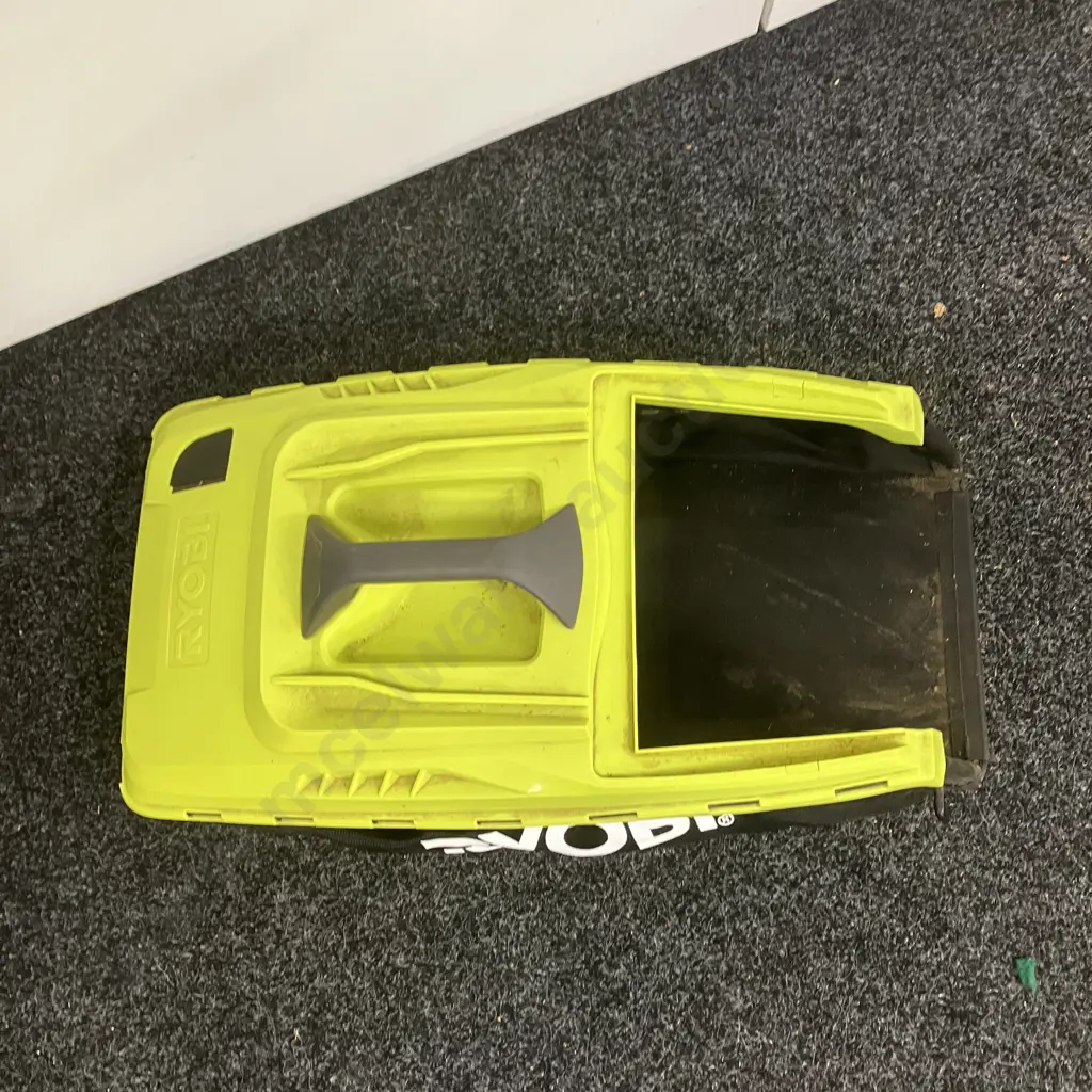 Ryobi 1900W Corded Electric Lawnmower With Catcher - Model RLM19E40H With Instructions & Mulch Plug Image 1++