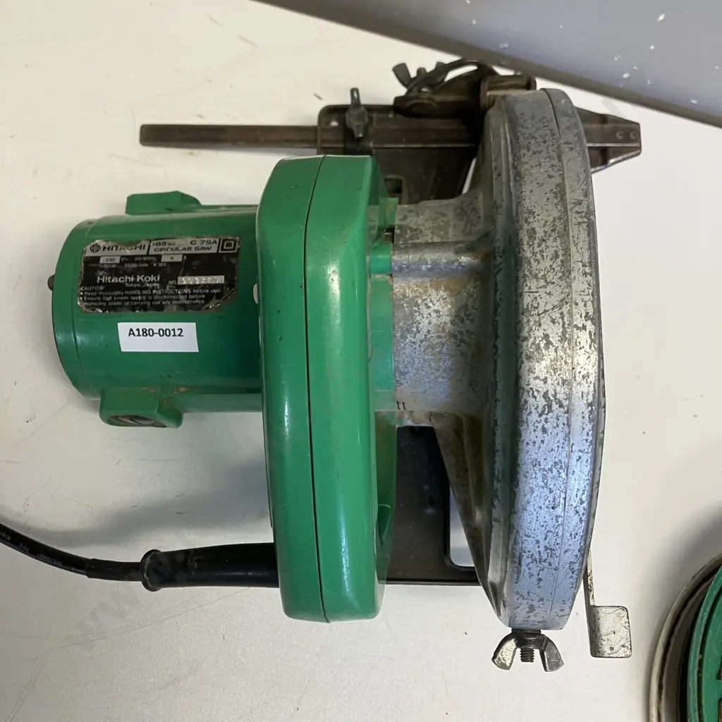 Hitachi C7SA 1100W 185mm Corded Circular Saw With Blades & Hitachi 420W Heavy Duty Impact Drill Image 1++