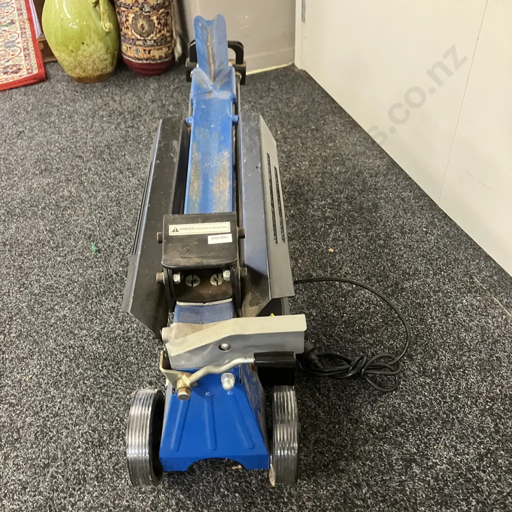 Hyundai Electric Log Splitter (6T) 2200W - Model HYLS6TE With Instructions Image 1++