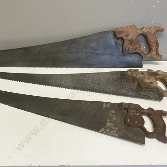 Disston Handsaws - Disston PHILA Medallion D-8 (1917-1940) D-8 Dual Grip (Thumbhole) Disston & Sons PHILADA D-7