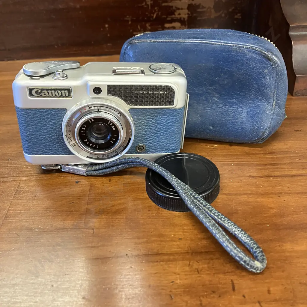 Canon Demi Sky Blue Half Frame Film Camera 28mm f/2.8 Lens With Carry Case - JAPAN 1960s Image 1++