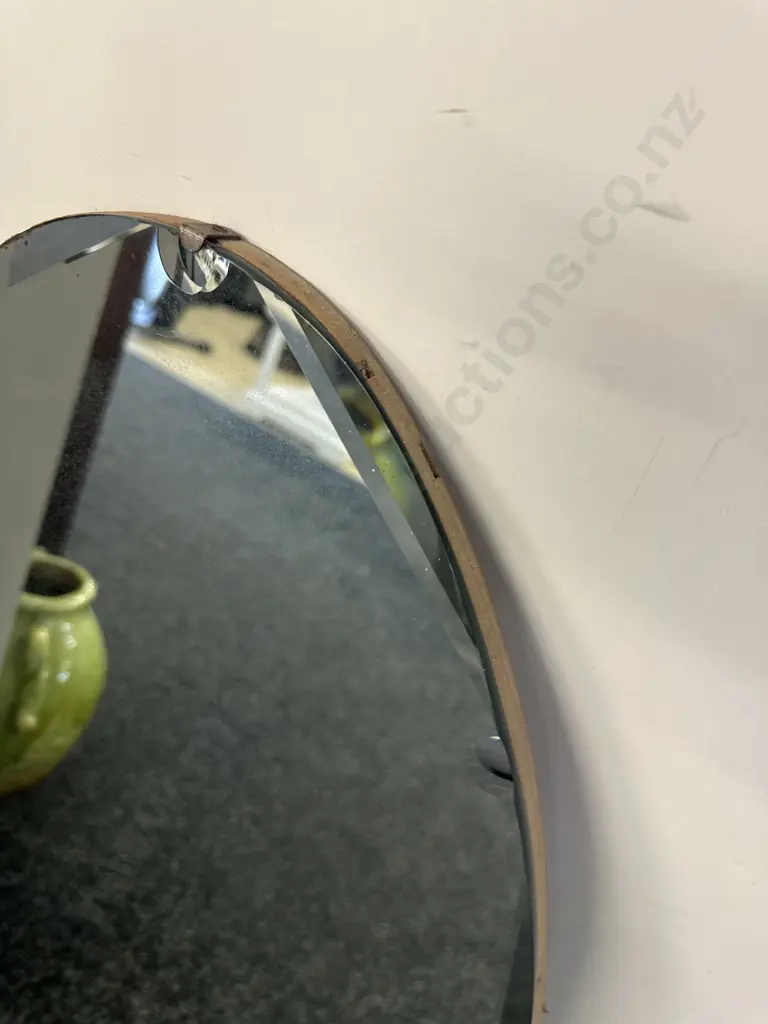 Vintage Oval Bevelled Detailed Mirror H91.5,W45cm. Image 1++