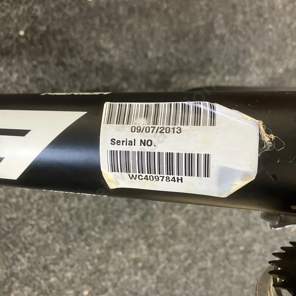 Merida Big Nine 40 Mountain Bike - Black / Green / White Colours Image 1++