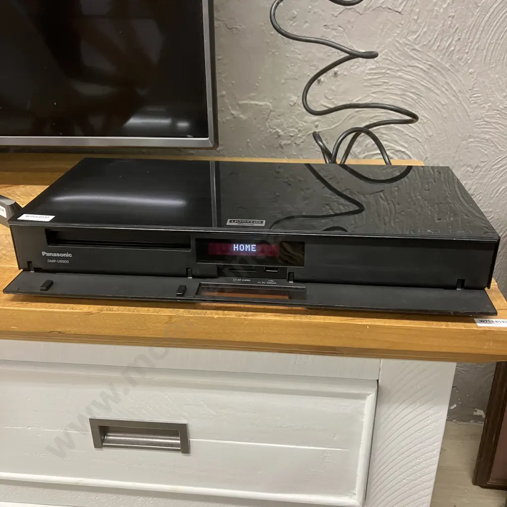 Panasonic DMP-UB900 4K Ultra HD Blu-ray Media Player With Remote Control Image 1++