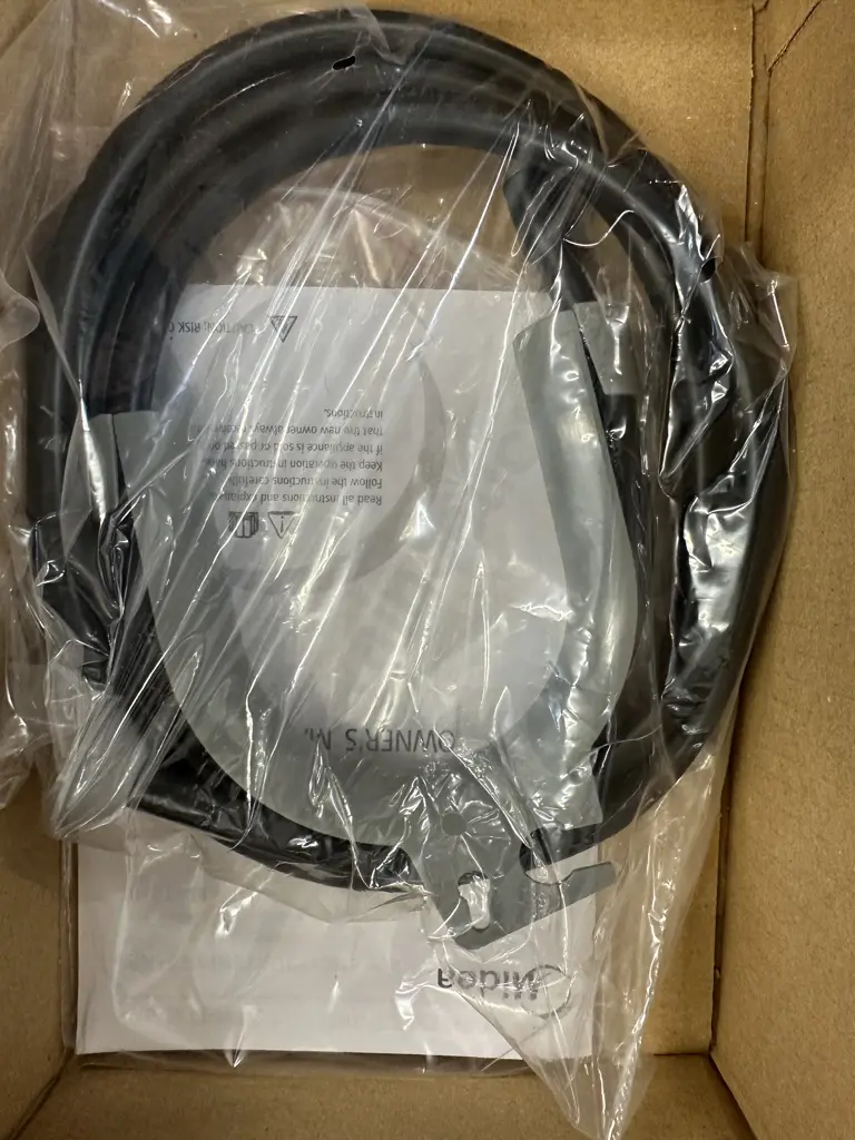 Midea 7kg Heat Pump Dryer MDC70-CH03B06-AU Image 1++