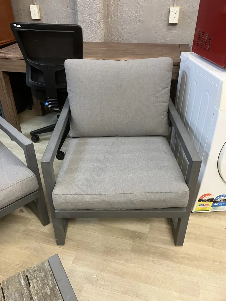 Outdoor 2 Seater Sofa With 2 Armed Chairs & Coffee Table Image 1++