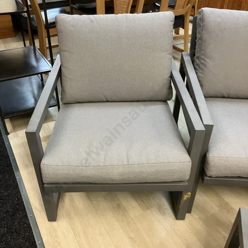 Outdoor 2 Seater Sofa With 2 Armed Chairs & Coffee Table Image 1++