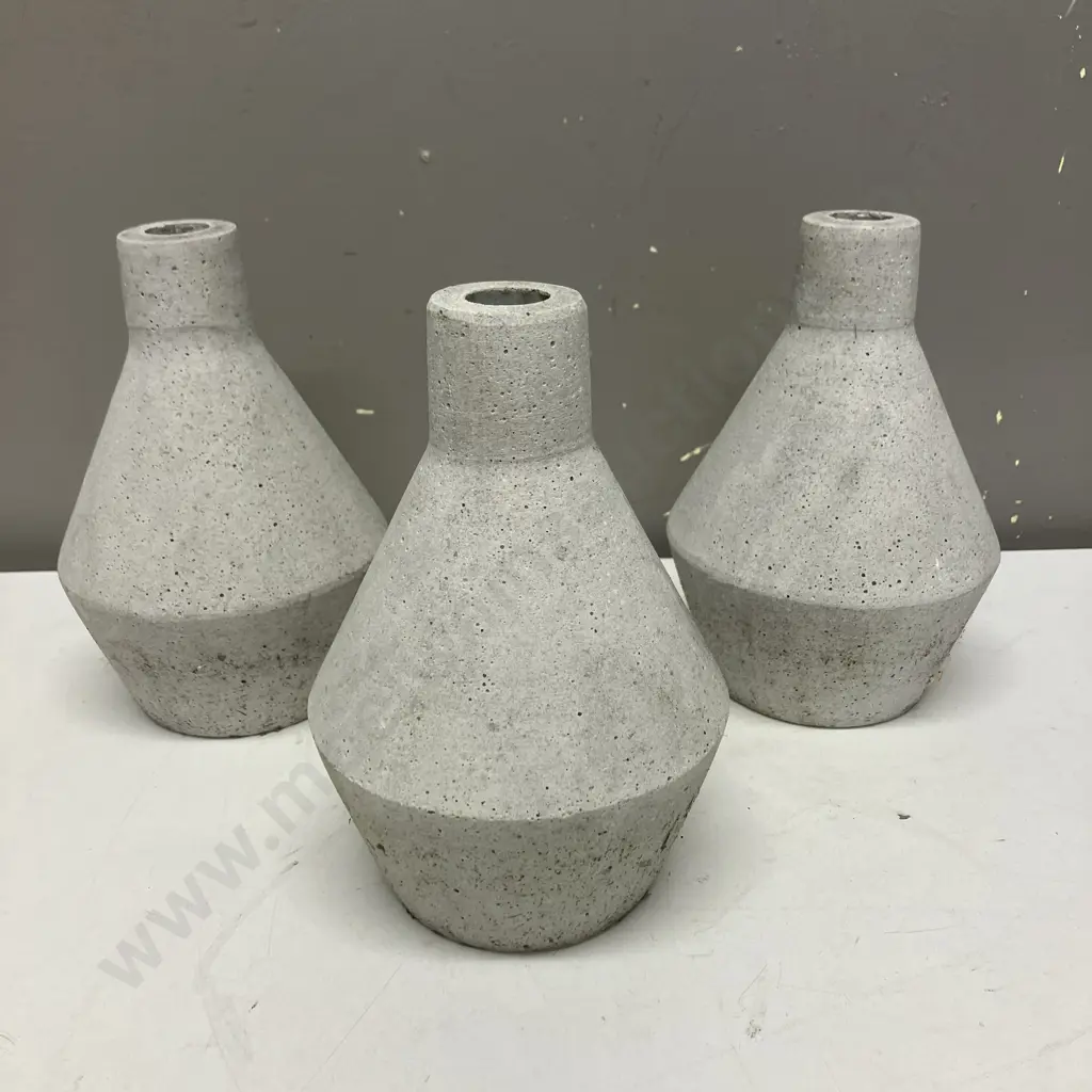 Set of Three Concrete Candle Holders. 19cm Image 1++