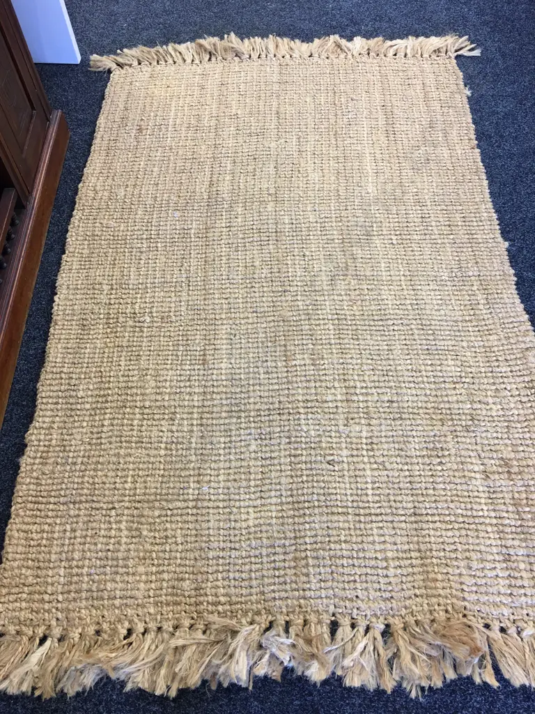 Jute Hand Woven Floor Rug L205,W122cm. Image 1++