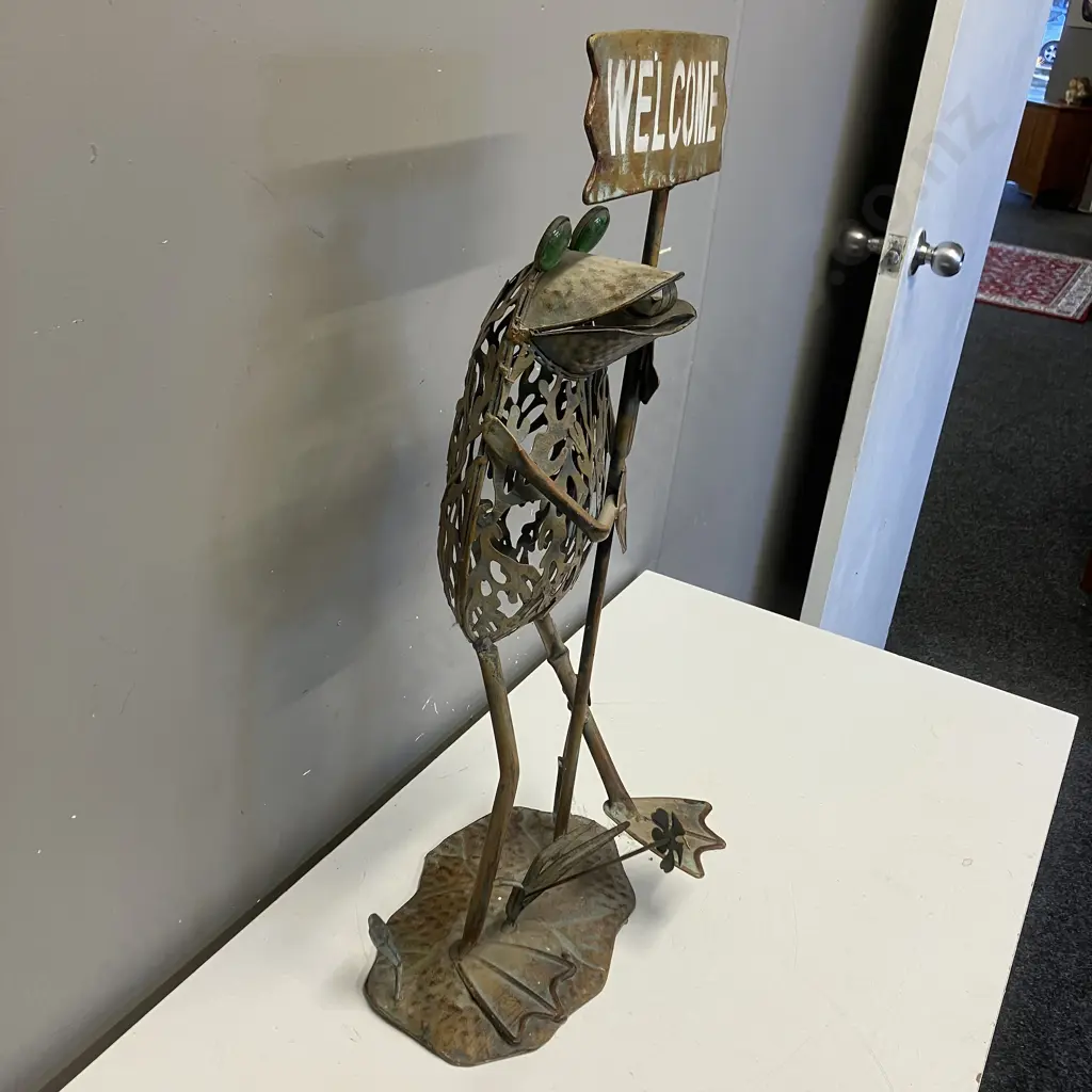 Tin Frog "Welcome" Garden Art. H63cm Image 1++