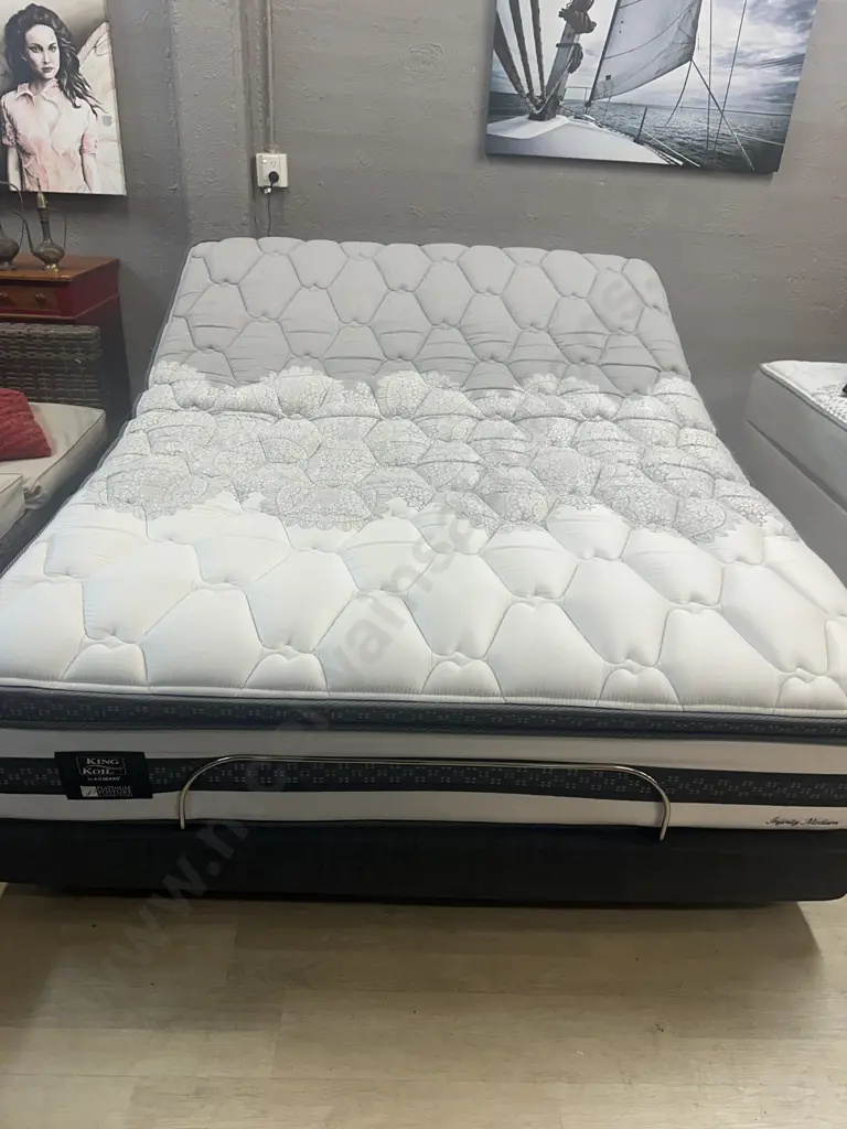Electric Queen Bed - Tempur Electric Adjustable Bed Frame With A King Koil Platinum Posture Collection Mattress Image 1++