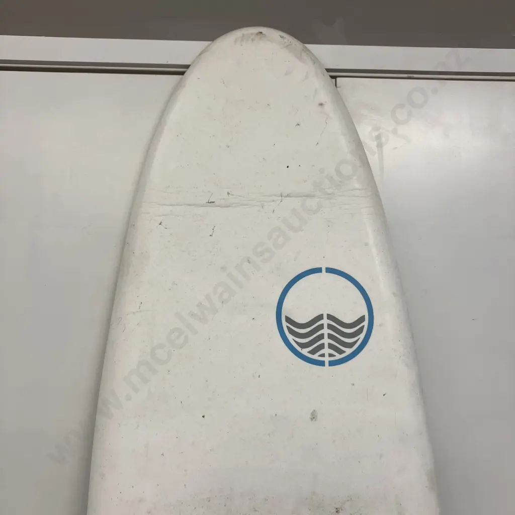 Mokau Malibu Surfboard. 210cm & New Mokau 41" Slick Bottom Body Board Blue Image 1++
