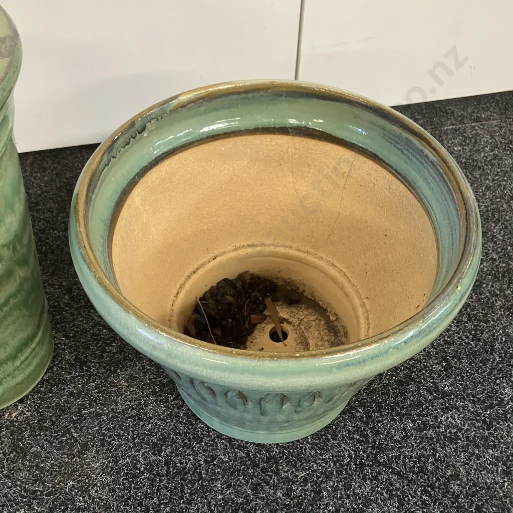 Light Green Glazed Plant Pots - 41 x 32cm & 30 x 37cm (AF) Image 1++
