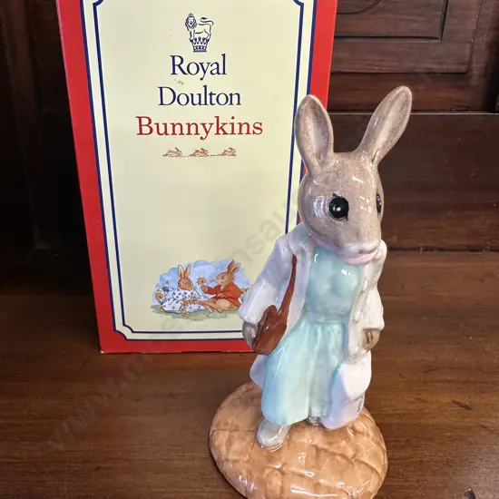 Royal Doulton Bunnykins Figure - DB233 Shopper Bunnykins, Boxed