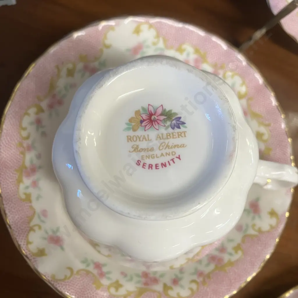Royal Albert Serenity Trios x 2 Image 1++