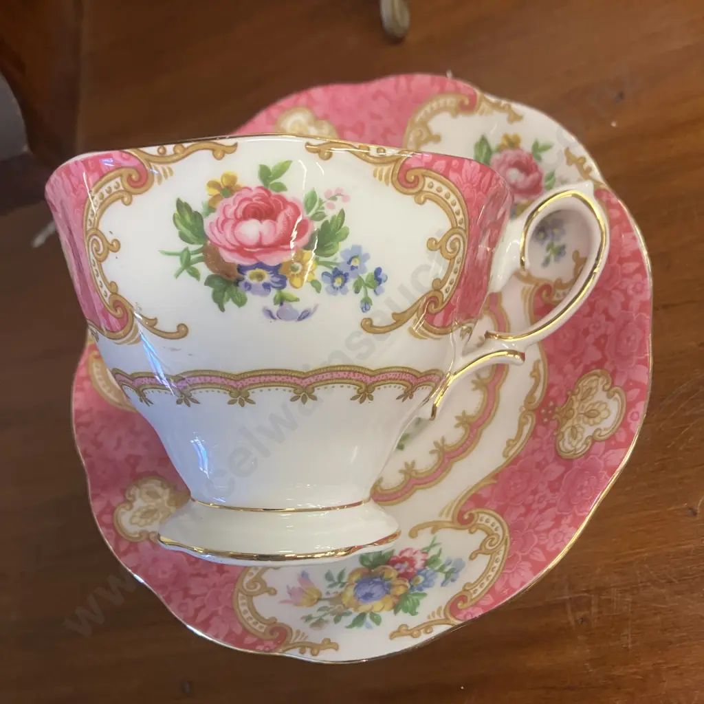 Royal Albert Lady Carlyle Trios x 2 Image 1++