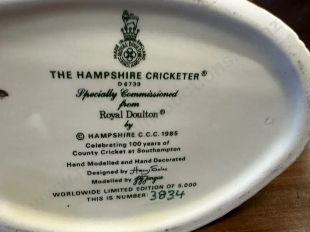 Royal Doulton 'The Hampshire Cricketer' Character Jug D6739 Image 1++