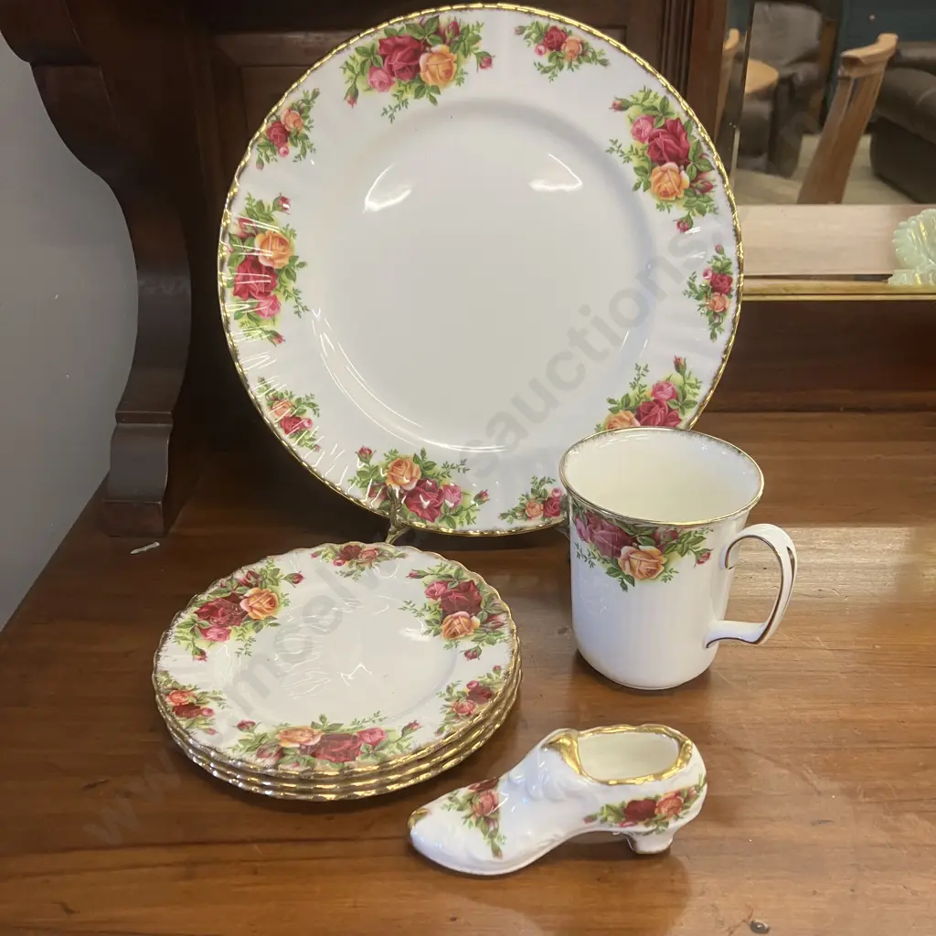 Royal Albert Old Country Roses 16cm Trio Plates x 3 & Slipper With Old Back Stamp. Dinner Plate 26.5cm & Mug 1962 Image 1++